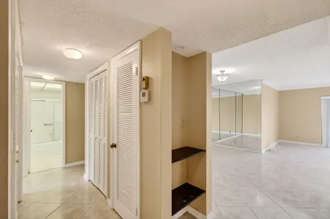 3951 NE 19th Road Pompano Beach FL 33064