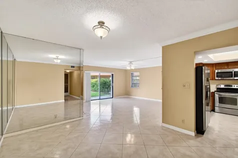 3951 NE 19th Road Pompano Beach FL 33064