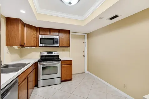 3951 NE 19th Road Pompano Beach FL 33064