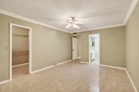 3951 NE 19th Road Pompano Beach FL 33064