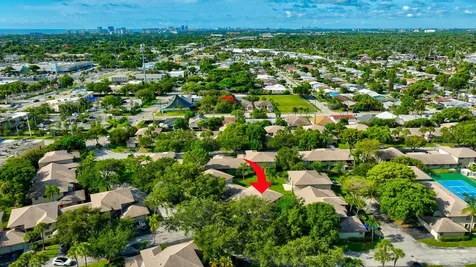 3951 NE 19th Road Pompano Beach FL 33064