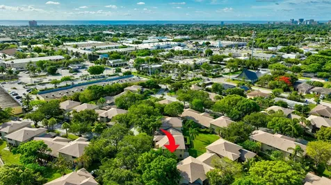 3951 NE 19th Road Pompano Beach FL 33064
