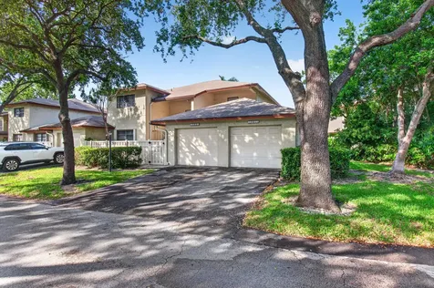 3951 NE 19th Road Pompano Beach FL 33064