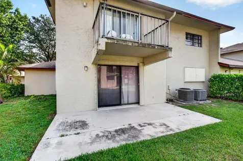 3951 NE 19th Road Pompano Beach FL 33064