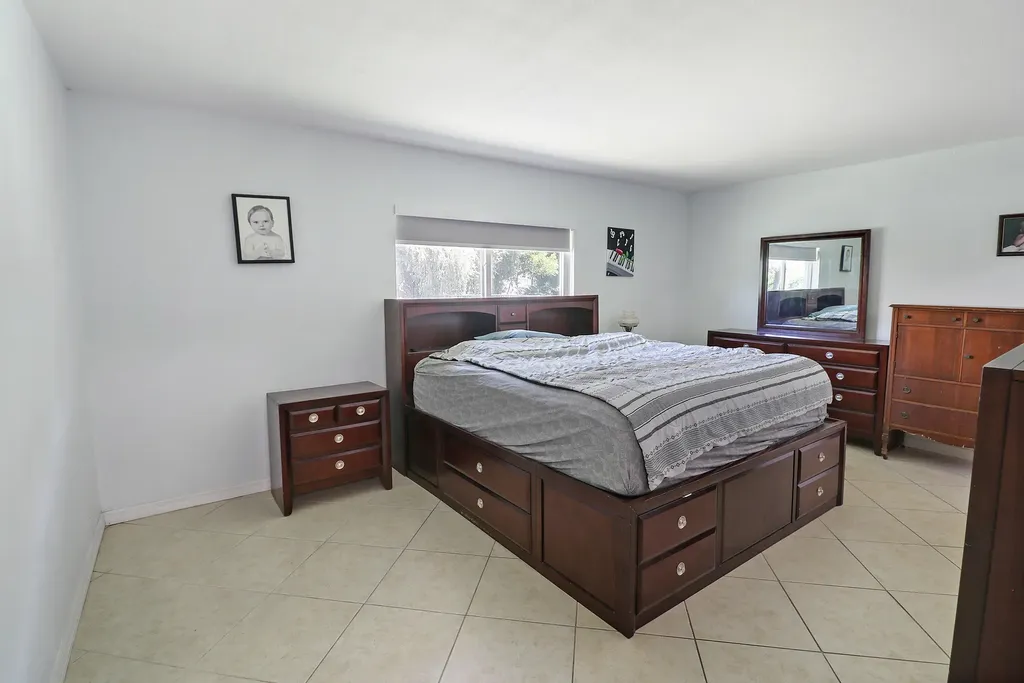 3721 NW 108th Drive Coral Springs FL 33065