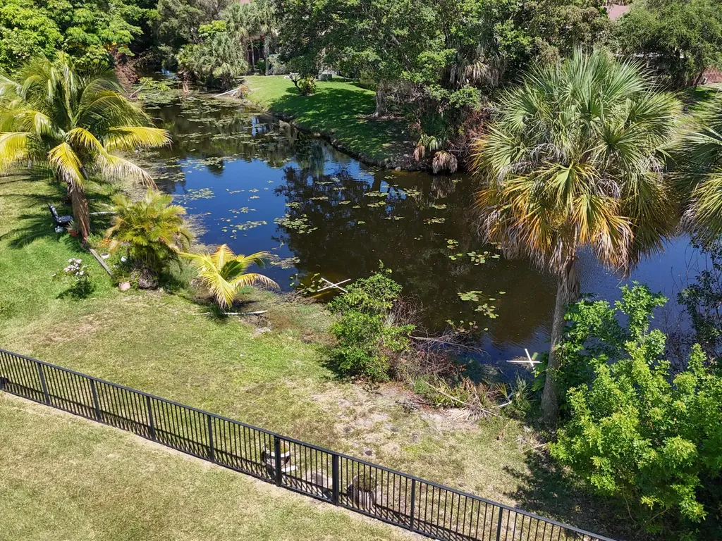 3721 NW 108th Drive Coral Springs FL 33065