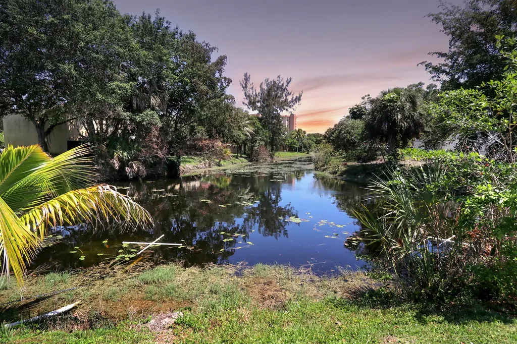 3721 NW 108th Drive Coral Springs FL 33065