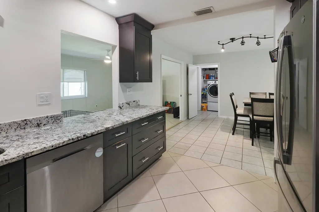 3721 NW 108th Drive Coral Springs FL 33065