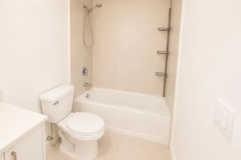 5085 SW 37th Street West Park FL 33023
