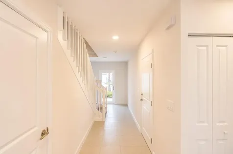 5085 SW 37th Street West Park FL 33023