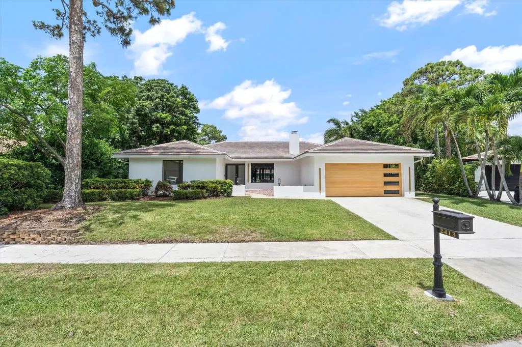2413 NW 26th Street Boca Raton FL 33431