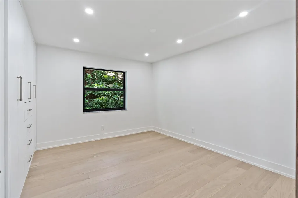 2413 NW 26th Street Boca Raton FL 33431