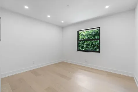 2413 NW 26th Street Boca Raton FL 33431