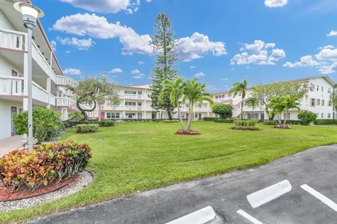 175 Fanshaw E Boca Raton FL 33434