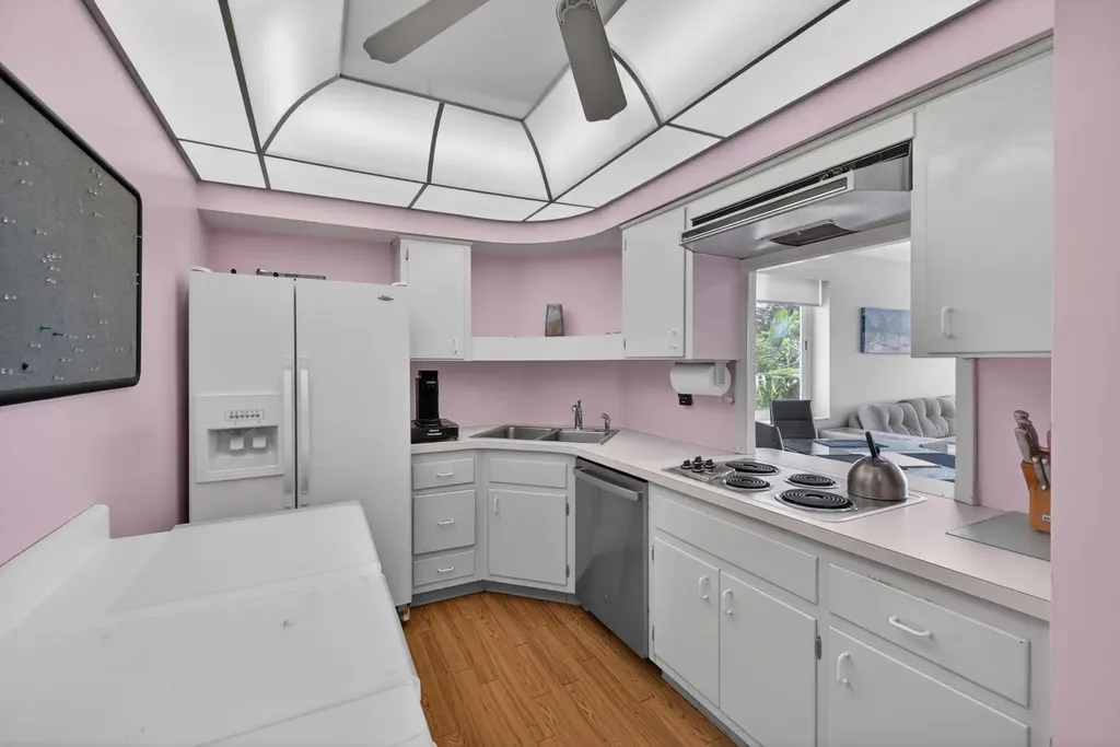 3233 NE 34th Street Fort Lauderdale FL 33308