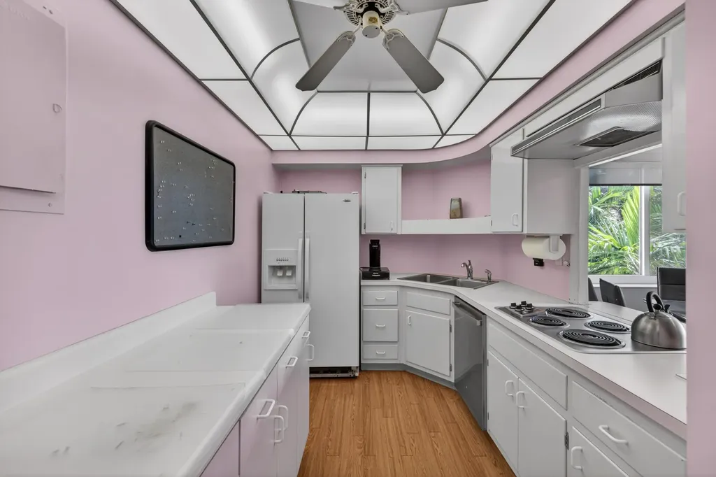 3233 NE 34th Street Fort Lauderdale FL 33308