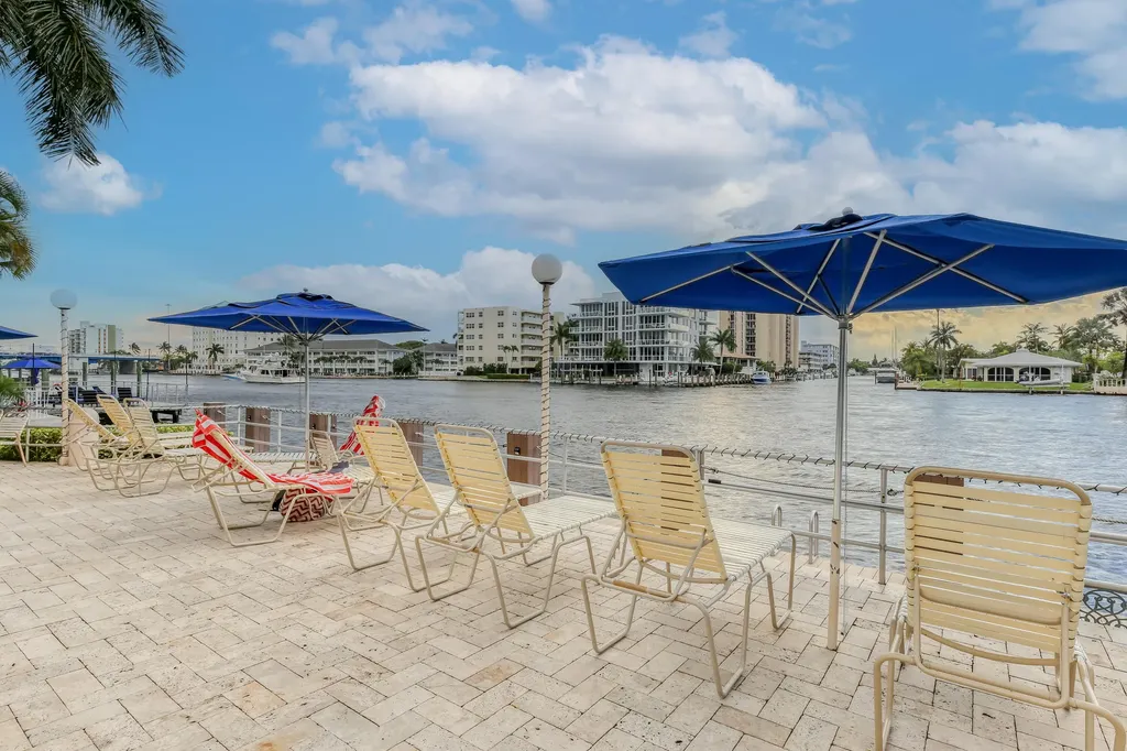 3233 NE 34th Street Fort Lauderdale FL 33308