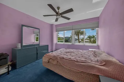 3233 NE 34th Street Fort Lauderdale FL 33308
