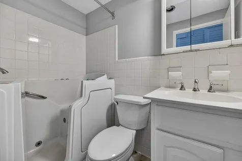 3233 NE 34th Street Fort Lauderdale FL 33308
