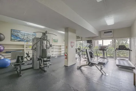 3233 NE 34th Street Fort Lauderdale FL 33308