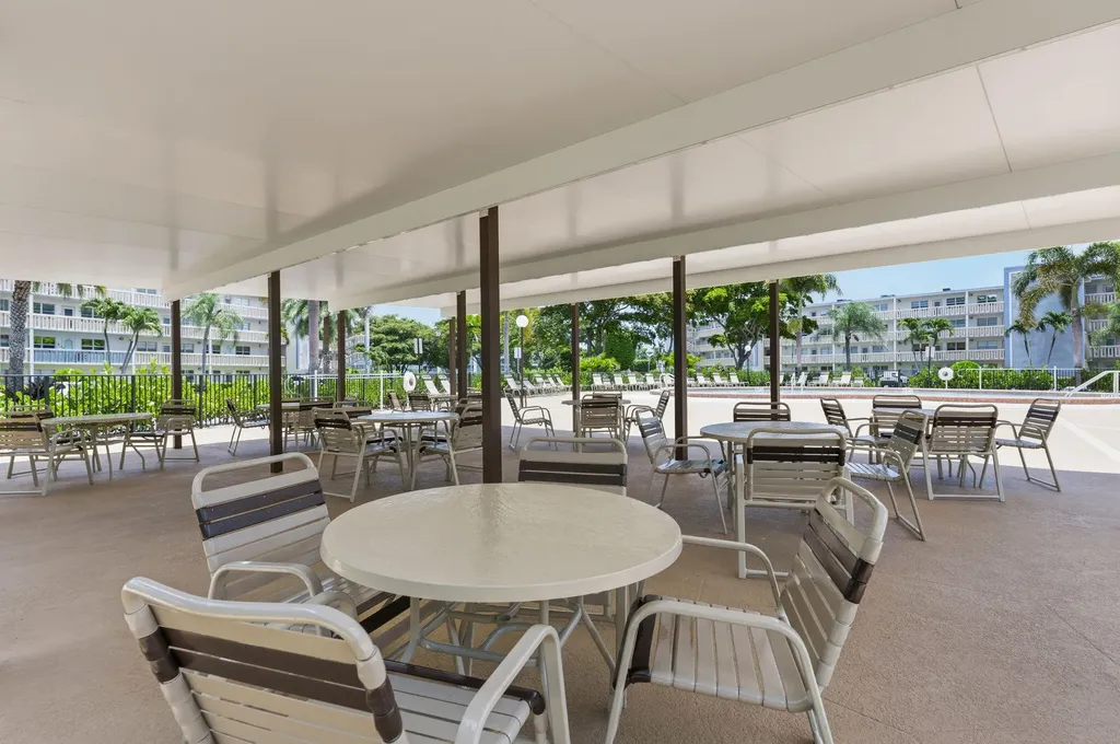 4037 Ainslie C Boca Raton FL 33434