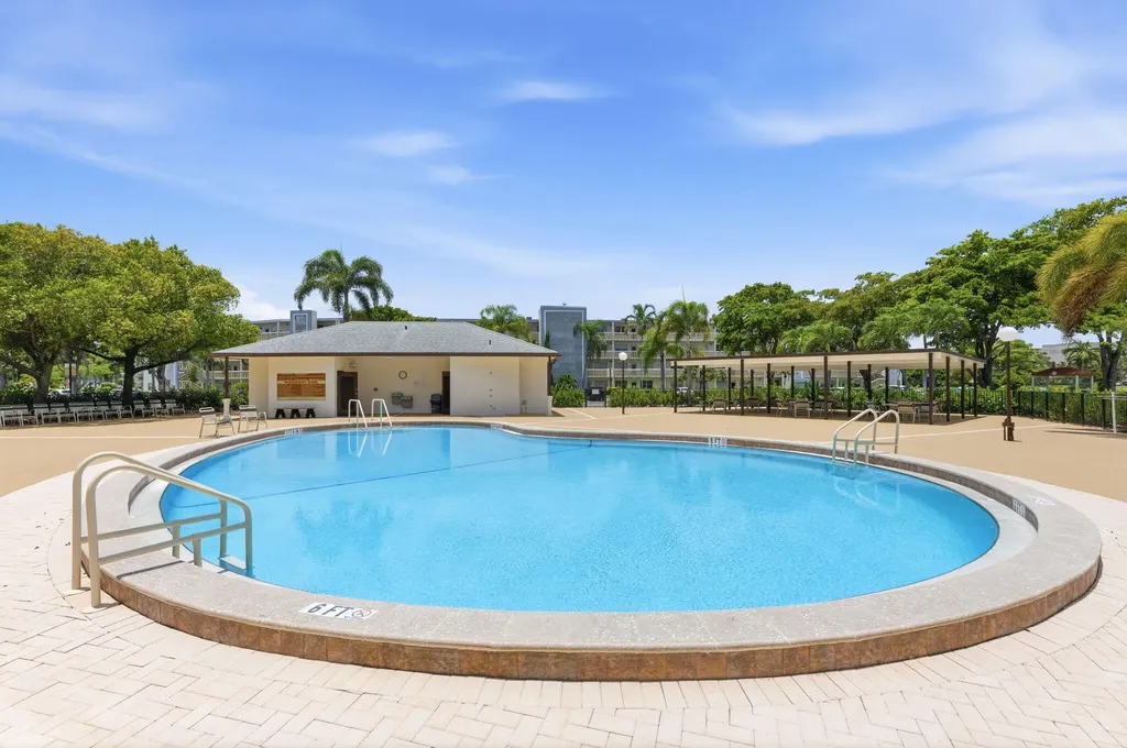 4037 Ainslie C Boca Raton FL 33434