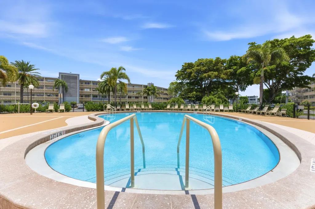 4037 Ainslie C Boca Raton FL 33434