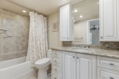 4037 Ainslie C Boca Raton FL 33434