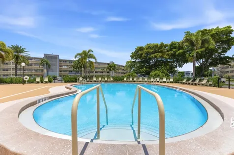 4037 Ainslie C Boca Raton FL 33434