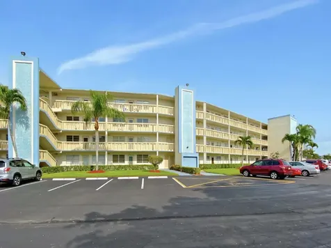 4037 Ainslie C Boca Raton FL 33434