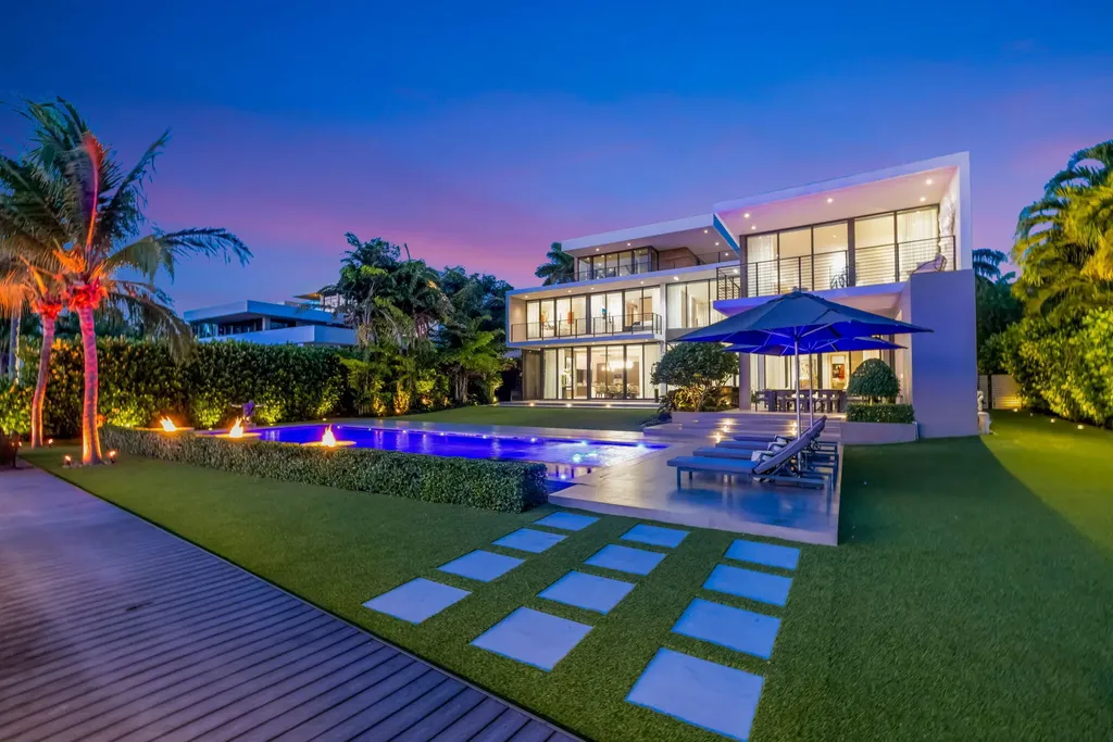 1529 Middle River Drive Fort Lauderdale FL 33304