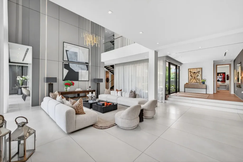 1529 Middle River Drive Fort Lauderdale FL 33304