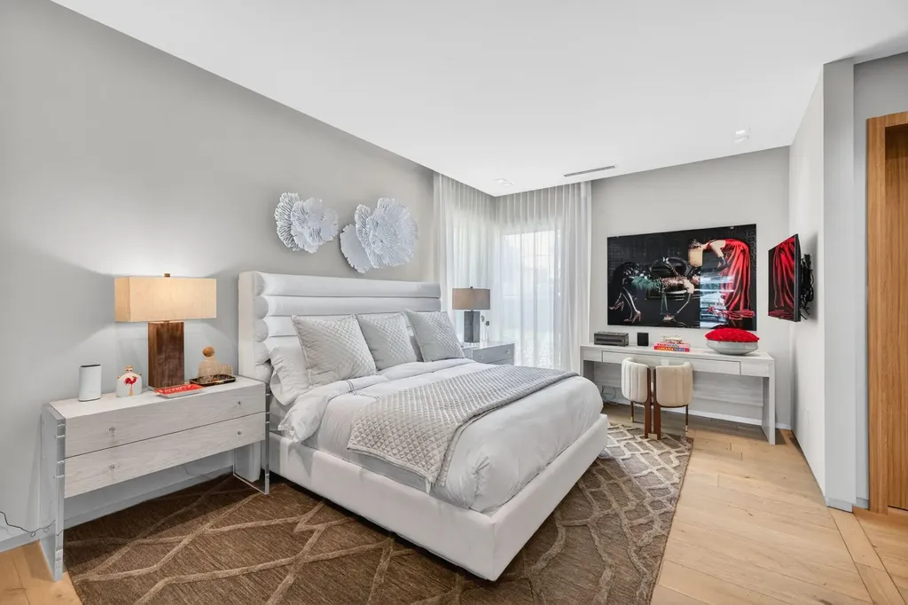 1529 Middle River Drive Fort Lauderdale FL 33304