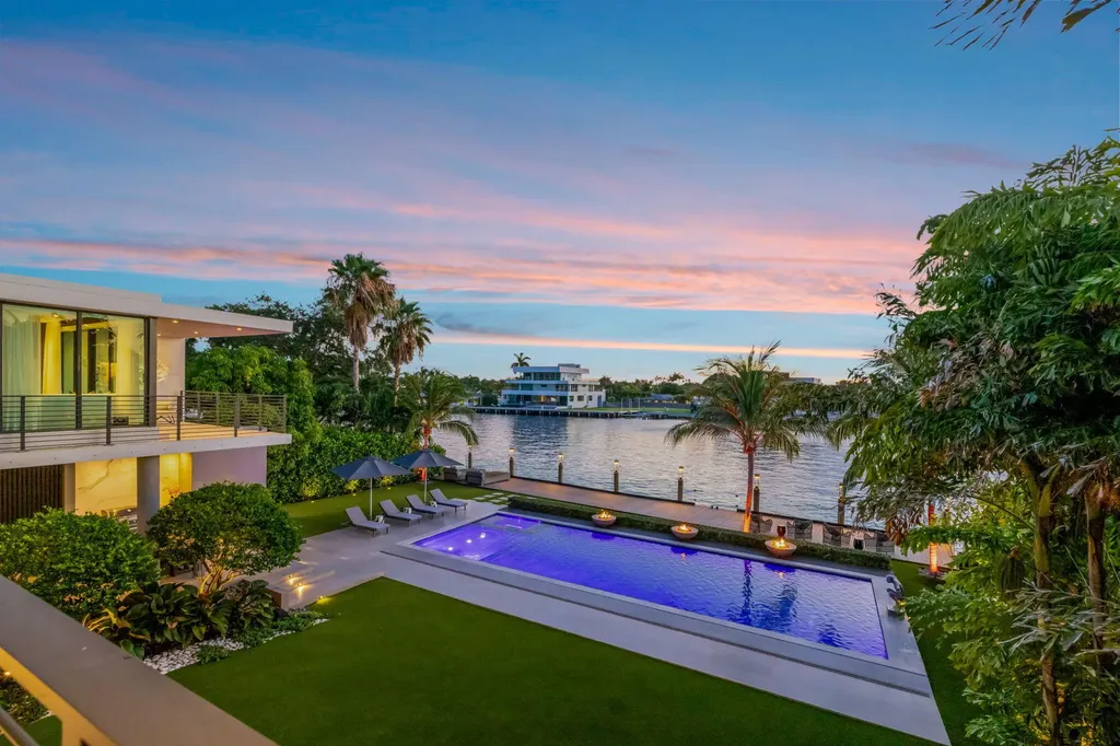 1529 Middle River Drive Fort Lauderdale FL 33304