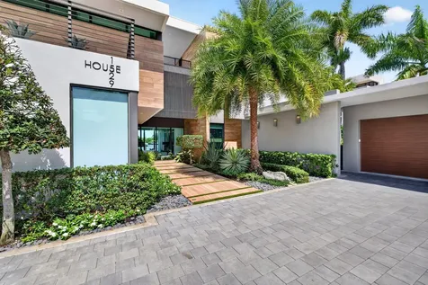 1529 Middle River Drive Fort Lauderdale FL 33304