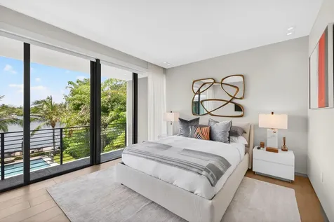 1529 Middle River Drive Fort Lauderdale FL 33304