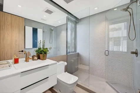 1529 Middle River Drive Fort Lauderdale FL 33304