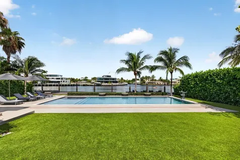 1529 Middle River Drive Fort Lauderdale FL 33304