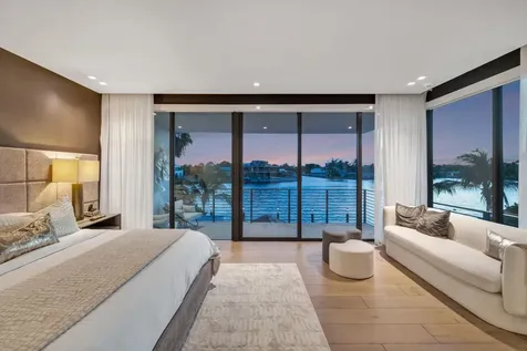 1529 Middle River Drive Fort Lauderdale FL 33304