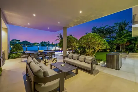 1529 Middle River Drive Fort Lauderdale FL 33304