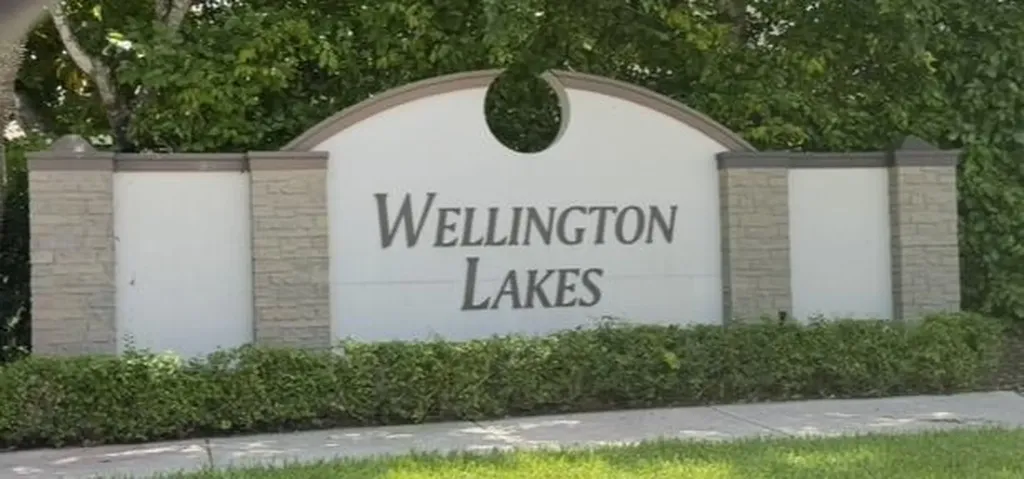 1852 Capeside Circle Wellington FL 33414
