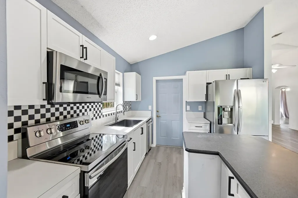 1852 Capeside Circle Wellington FL 33414