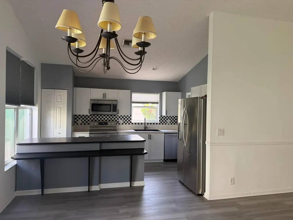 1852 Capeside Circle Wellington FL 33414