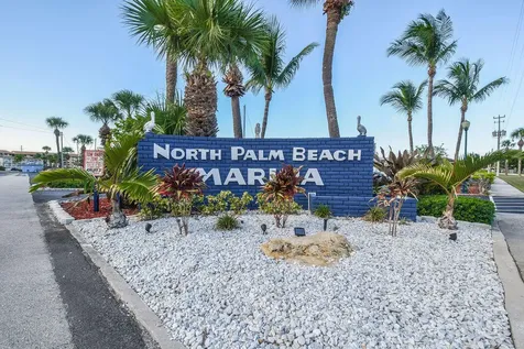 717 Robin Way North Palm Beach FL 33408