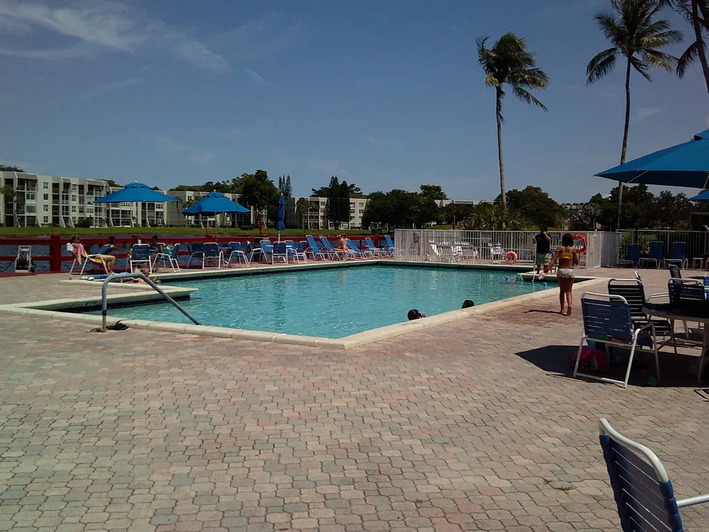 9420 Poinciana Place Davie FL 33324