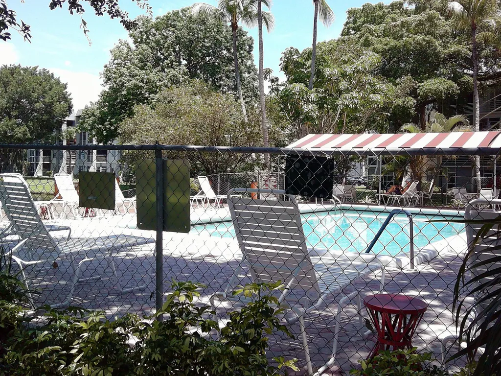 9420 Poinciana Place Davie FL 33324