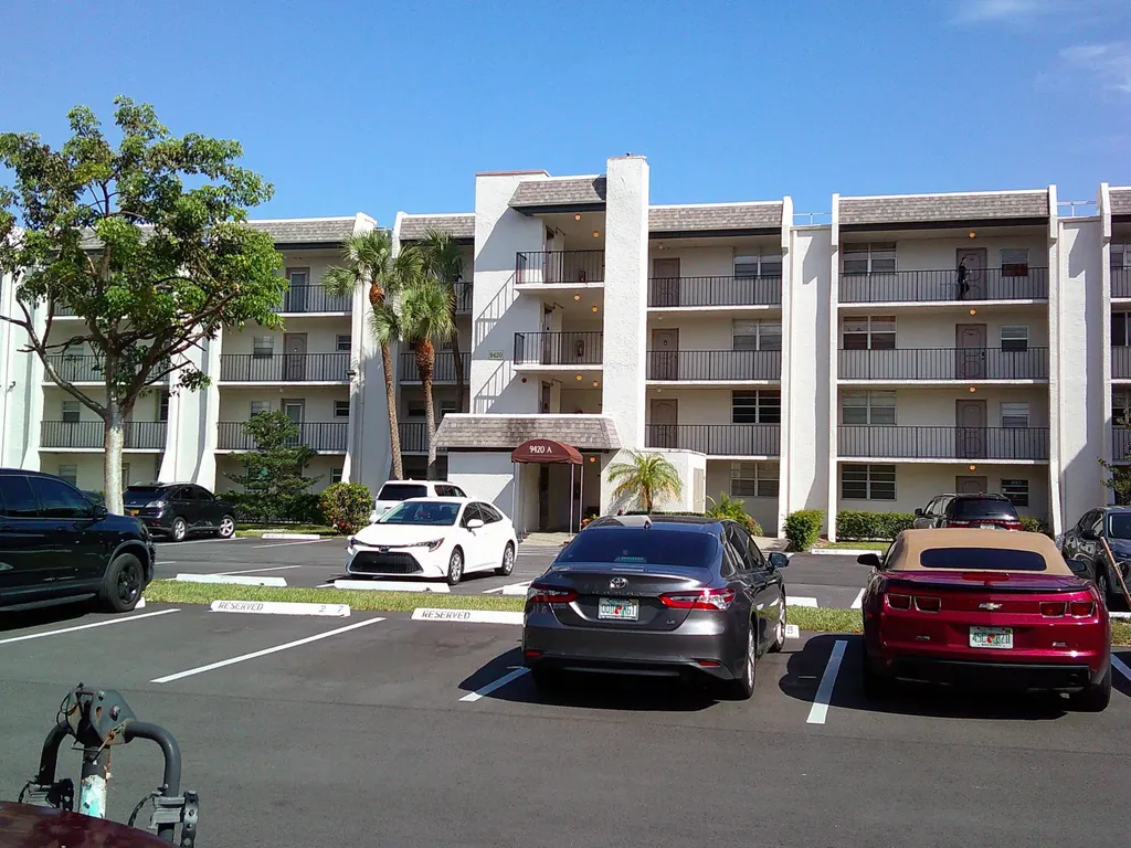 9420 Poinciana Place Davie FL 33324