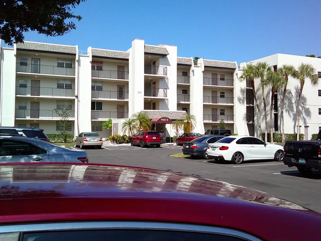 9420 Poinciana Place Davie FL 33324