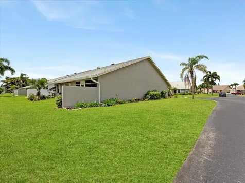 3897 Dafilee Circle West Palm Beach FL 33417