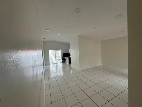 9316 NW 121st Street Hialeah Gardens FL 33018